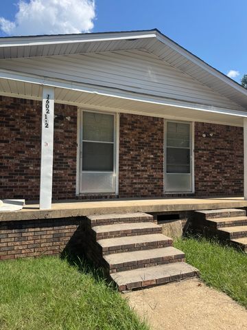 1602 & 1/2 Poor Farm Rd, Morrilton, AR 72110
