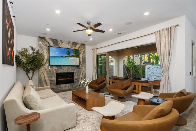 101 Score, Irvine, CA 92618