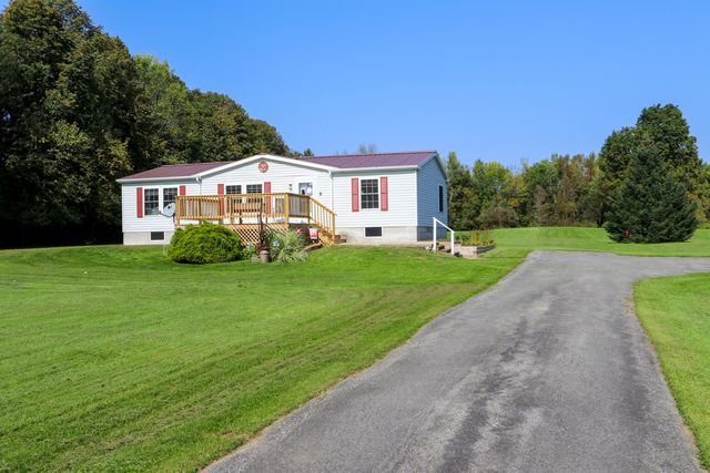 698 N  Star Rd, Mooers, NY 12958