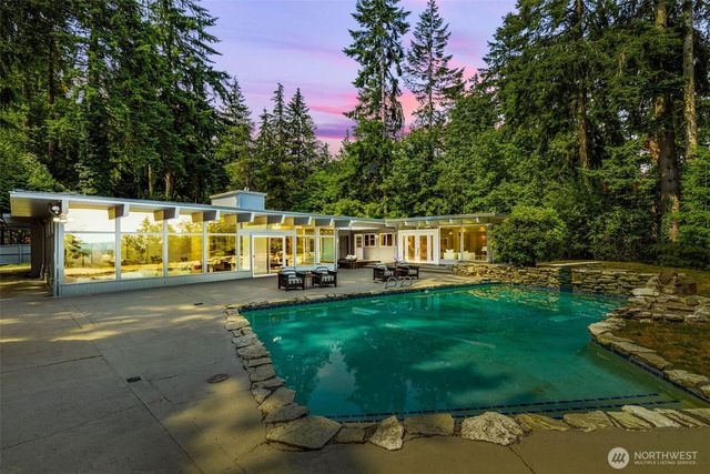 5606 189th Avenue SE, Issaquah, WA 98027