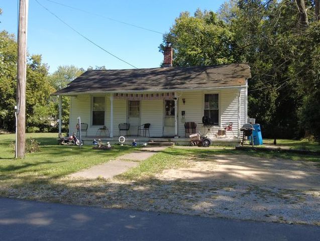 607 N  7th St, Rockport, IN 47635