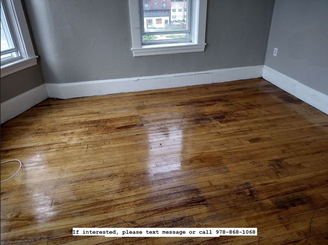 13 2nd St #1R, Fitchburg, MA 01420