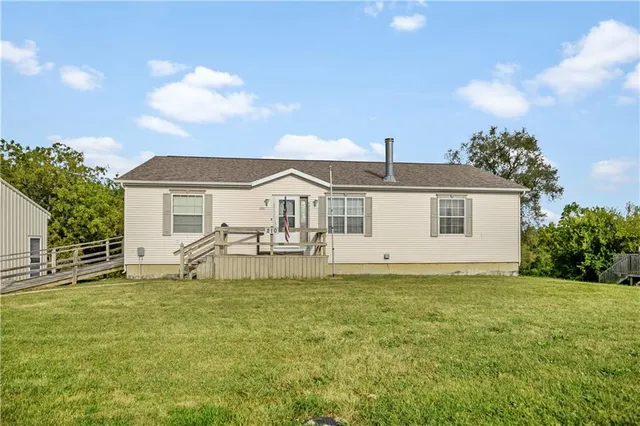 210 S  College Ave, Princeton, MO 64673