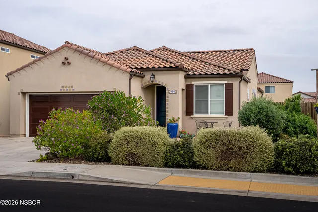 312 Fuente Dr, Guadalupe, CA 93434