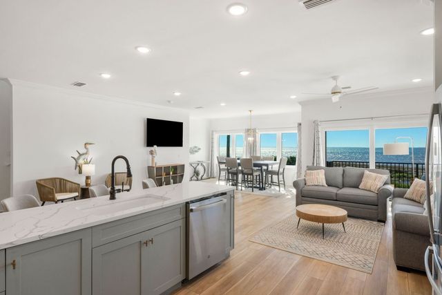 Five Bedroom Duplex Plan in The Overlook, Port Saint Joe, FL 32456