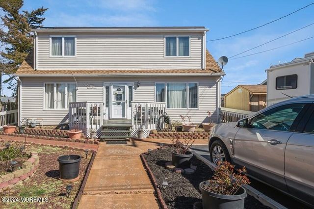 3466 Bergen Avenue, Toms River, NJ 08753