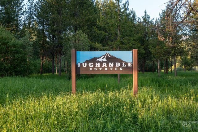 111 Jughandle Dr, McCall, ID 83638