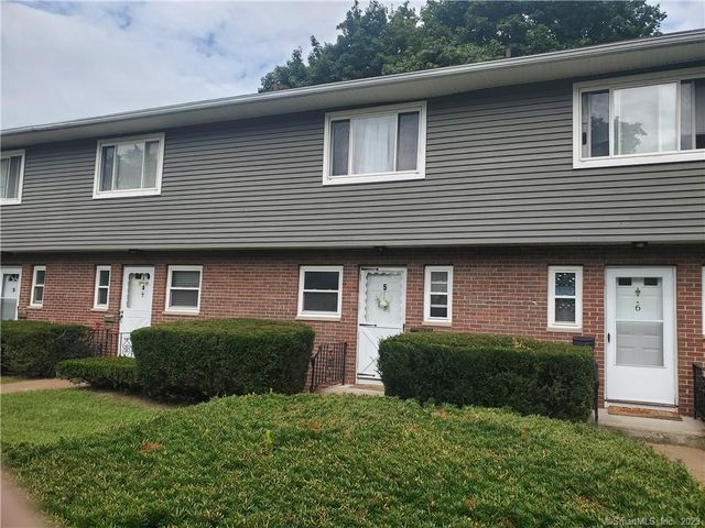 4 Camelot Dr #5, Bloomfield, CT 06002