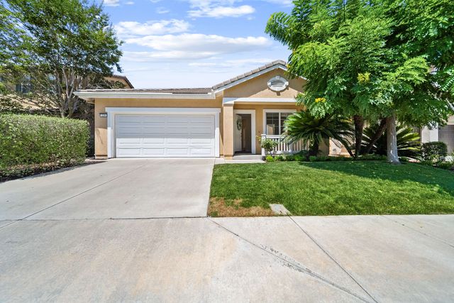 209 Canyon Creek Way, Oceanside, CA 92057