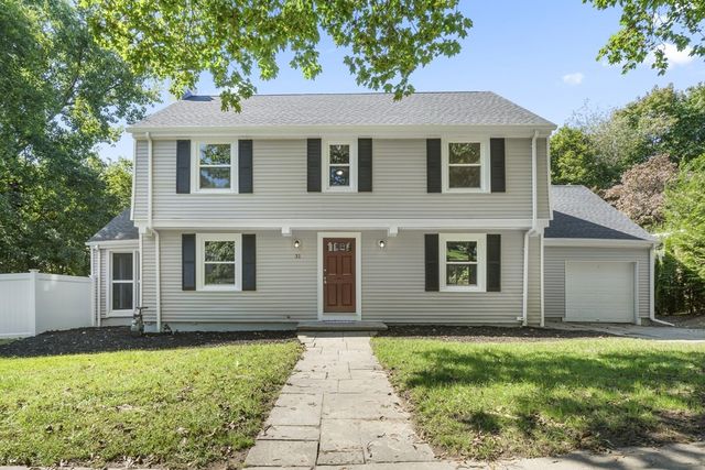 31 Terrace Dr, Worcester, MA 01609