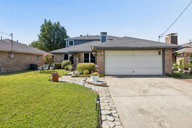1316 Cy Blackburn Cir, Dallas, TX 75217