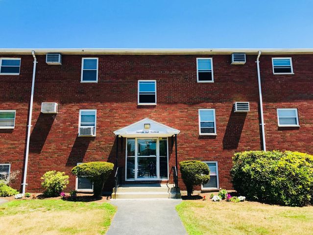 74 Beaver St #82-10, Worcester, MA 01603