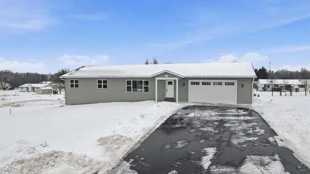 310 ROYAL AVENUE, Edgar, WI 54426