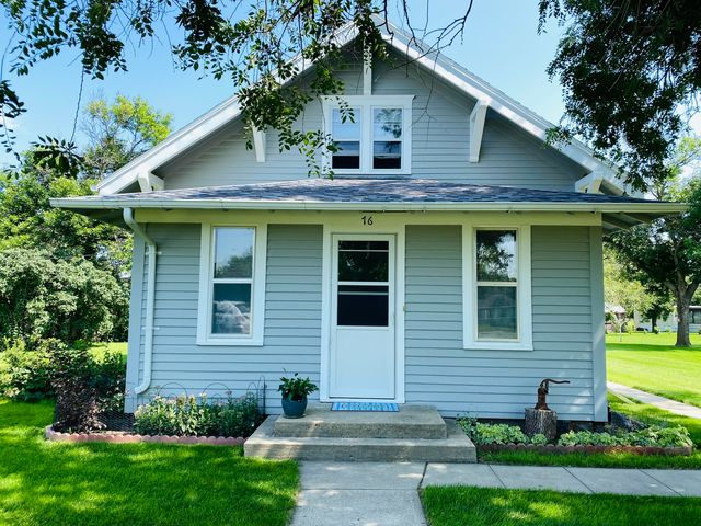 76 N  2nd St, Mansfield, SD 57460