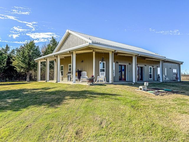 8234 NW County Road 1390, Blooming Grove, TX 76626