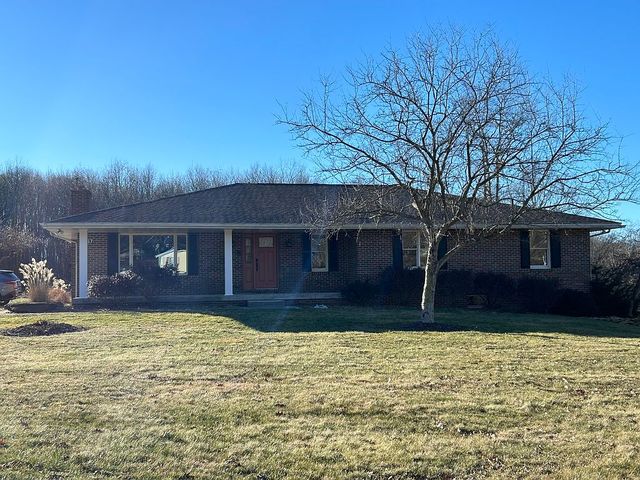 15857 State Route 45, Lisbon, OH 44432