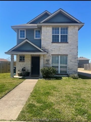 4028 Southern Trace Dr, College Station, TX 77845