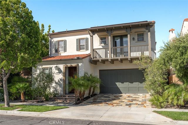 121 Catalonia, Irvine, CA 92618