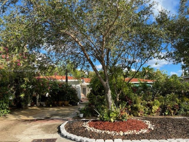 4557 Jefferson Ave, Miami Beach, FL 33140