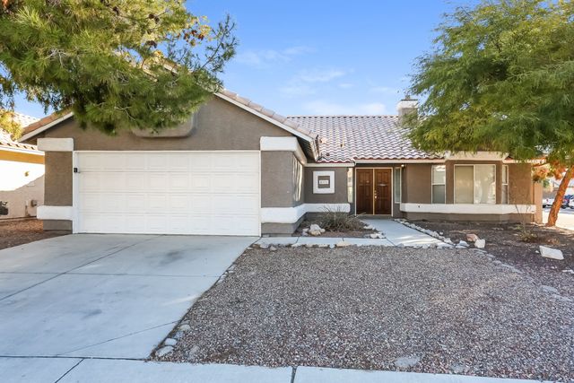 4920 Country Breeze Ct, North Las Vegas, NV 89031