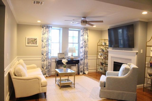 7 Mount Hope Ave, Providence, RI 02906