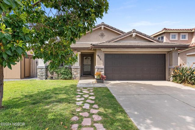 825 E  Cornell Ct, Santa Maria, CA 93454