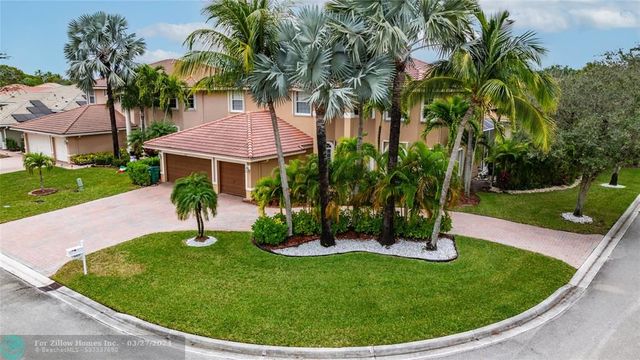 5007 NW 124th Way, Coral Springs, FL 33076
