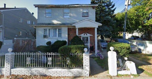 117-04 Van Wyck Expy, South Ozone Park, NY 11420