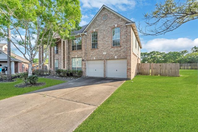 3707 Pine View Ct, Pearland, TX 77581