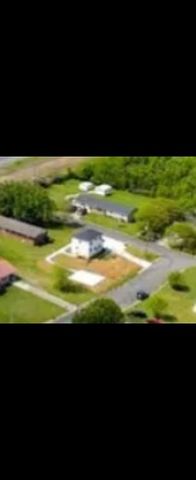 1215 Seminole Dr, Dalton, GA 30720