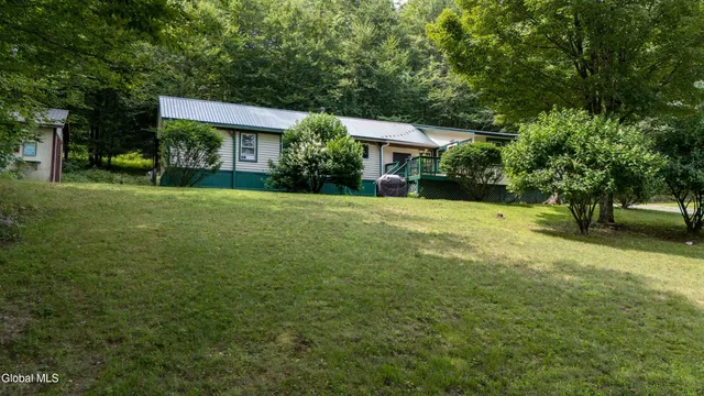 269 River Road, Northville, NY 12134