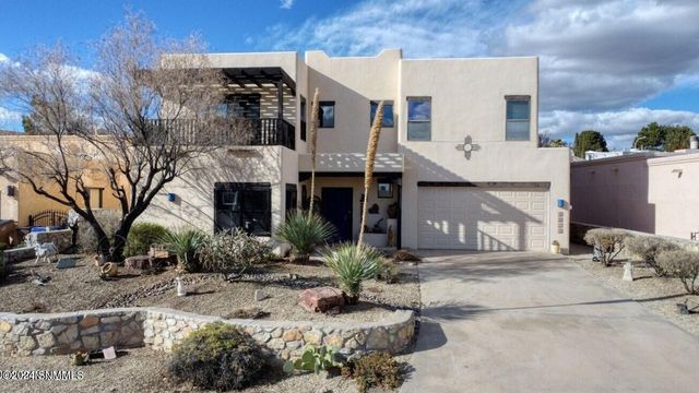 3813 Yellowstone Dr, Las Cruces, NM 88011