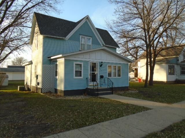 409 S  8th St, Estherville, IA 51334