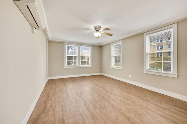 Apartments For Rent 20011