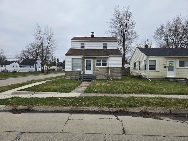 13996 Hobart Ave, Warren, MI 48089