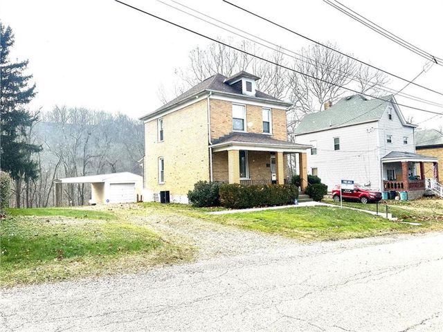 426 Alter St, Wall, PA 15148