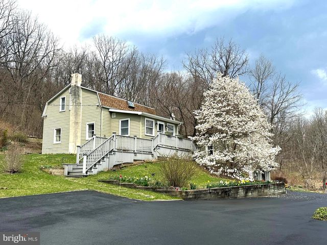 2703 Valley View Rd, Bellefonte, PA 16823