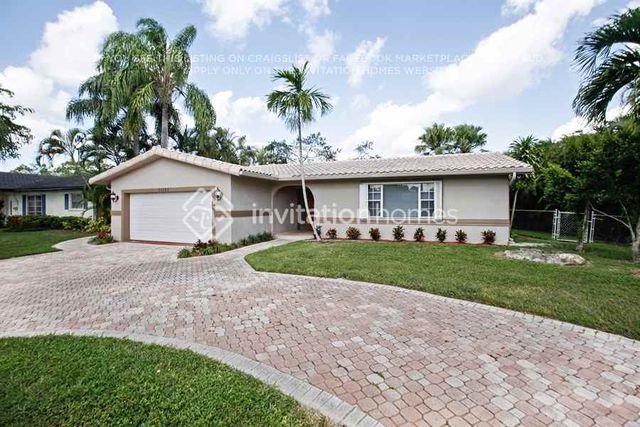 11151 NW 36th Ct, Pompano Beach, FL 33065