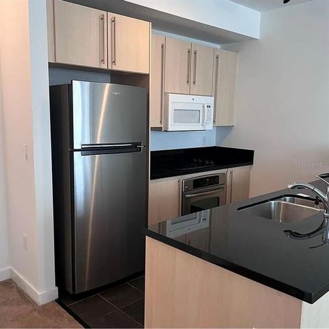 1111 SW 1st Ave #1924, Miami, FL 33130