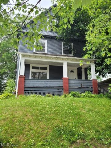 16 Eleanor Ave, Youngstown, OH 44509