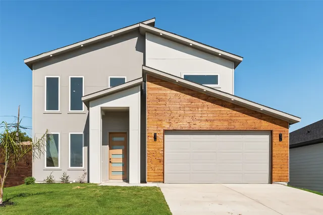 6046 Plum Dale Rd, Dallas, TX 75241