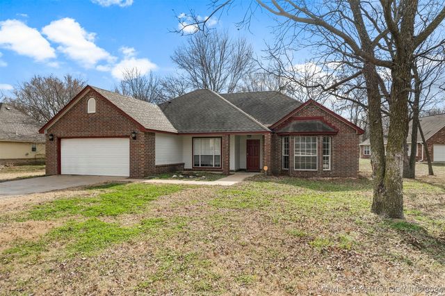 25165 S  4130th Rd, Claremore, OK 74019