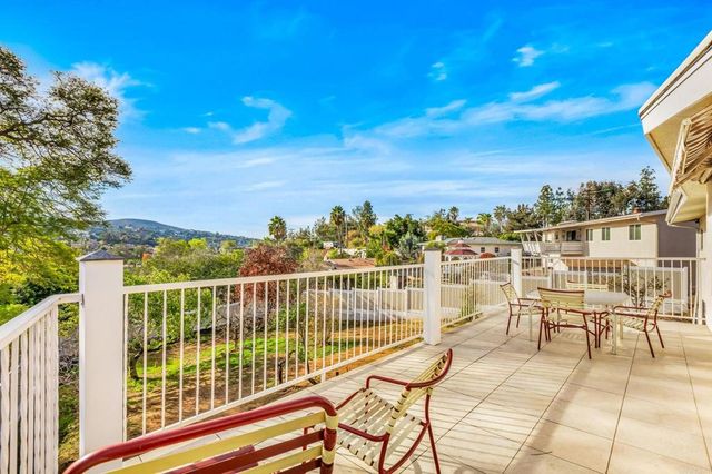3925 Rogers Rd, Spring Valley, CA 91977