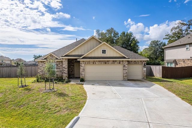 696 Linnwood Dr   W, New Caney, TX 77357