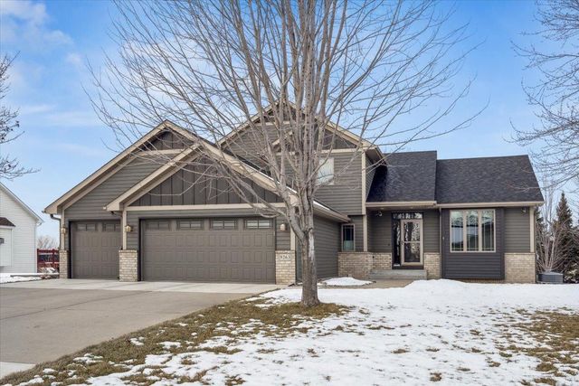 9263 Icosa St, Lakeville, MN 55044