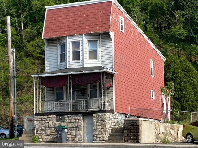 342 Center Ave, Schuylkill Haven, PA 17972