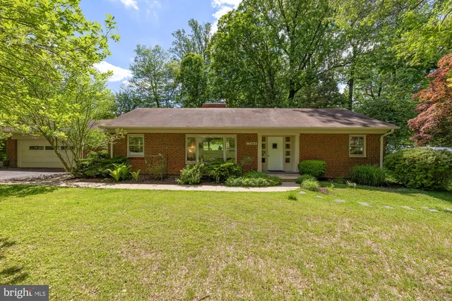 13304 Norden Dr, Silver Spring, MD 20906