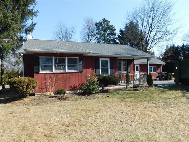 4825 Orchard Dr, Center Valley, PA 18034