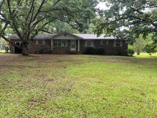 2822 Harden Chapel Rd, Fulton, MS 38843