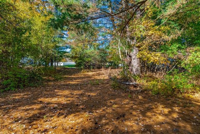 Lot 2 Deroche Cir, Ludlow, MA 01056